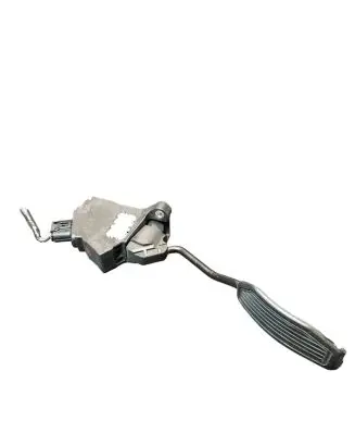 Toyota Avensis T270 Accelerator throttle pedal 7811005021