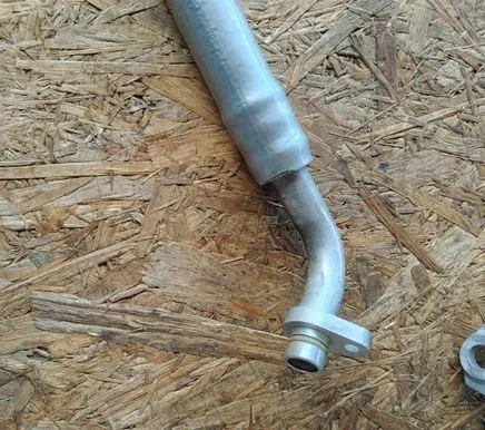 Renault Megane IV Air conditioning (A/C) pipe/hose 924801894R
