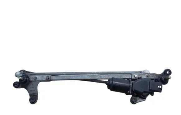 Honda CR-V Front wiper linkage and motor S10B WM71