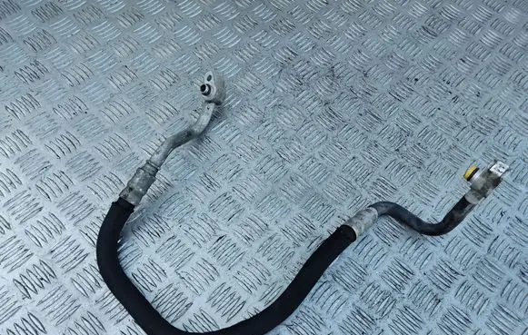 Audi A6 S6 C6 4F Air conditioning (A/C) pipe/hose 4F0260701M
