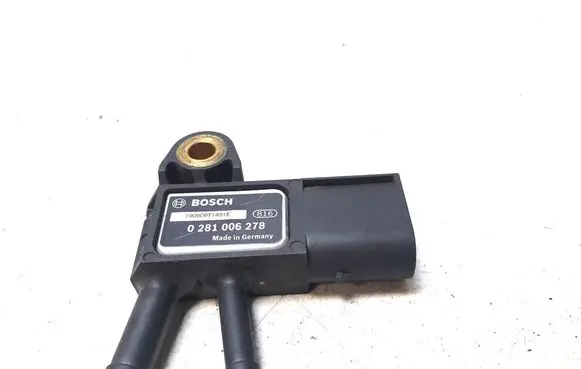 Mercedes-Benz E C207 W207 Air pressure sensor 0281006278