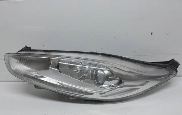 Ford Fiesta Headlight/headlamp C1BB13W030CC C1BB13W030