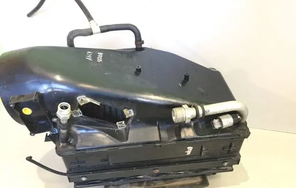 Audi A6 S6 C4 4A Interior heater climate box assembly housing 443271133A 4A1260119AG