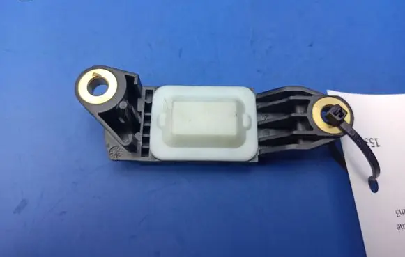 Mercedes-Benz E W211 Airbag deployment crash/impact sensor 203781002 001820912606Q08 0018209126
