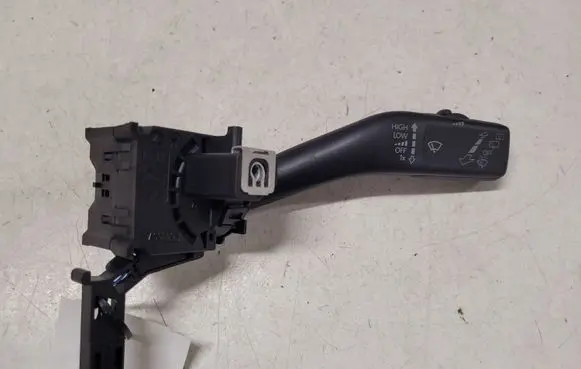 Volkswagen Caddy Wiper control stalk 1K0953519H