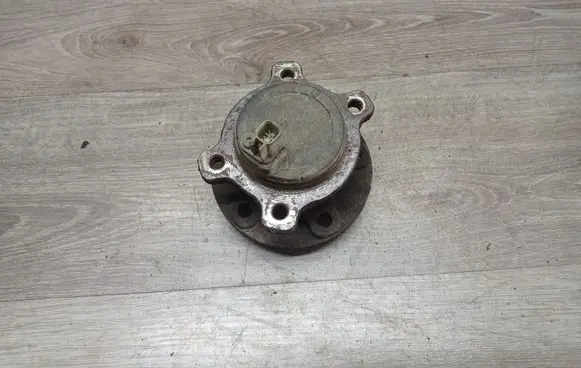 Volvo V70 Rear wheel ball bearing 