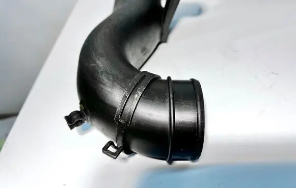 Volkswagen Golf V Intercooler hose/pipe 1K0129654 446143604 1K0129654A