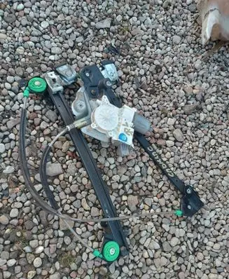 Cadillac STS Seville Front door electric window regulator 982207-101 15291744 25999738