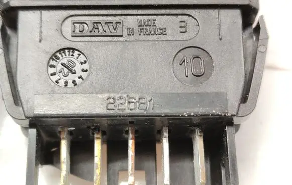Electric window control switch