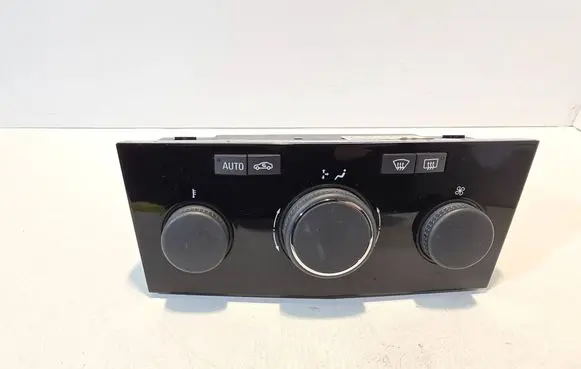 Opel Zafira B Climate control unit 13250622 0AM7508C68 901513650003