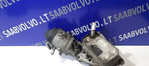 Saab 9-3 Ver1 Oil filter cover 5989070241