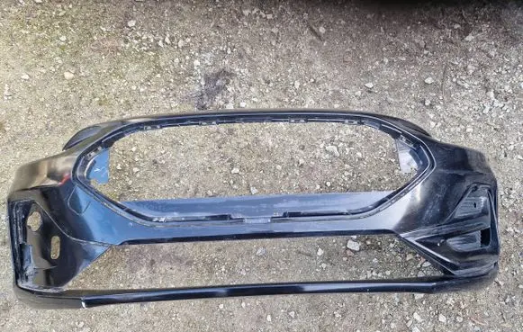 Ford Focus Front bumper NX7B-17C831-SA