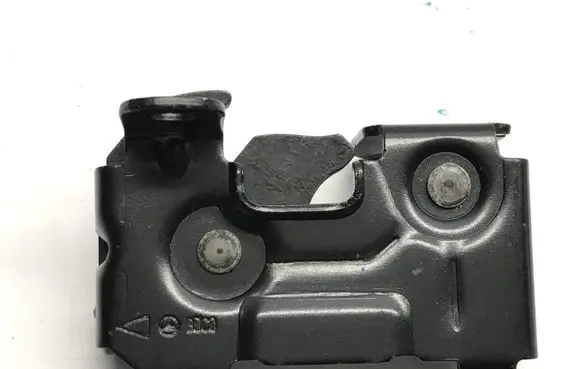 Mercedes-Benz CLS W257 Engine bonnet/hood lock/catch A2138804106