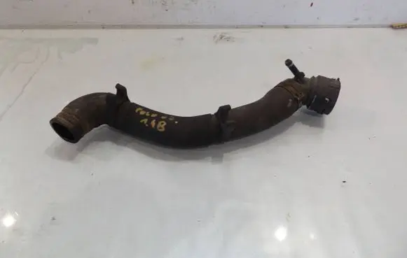 Volkswagen Polo IV 9N3 Engine coolant pipe/hose 6Q0122101BT