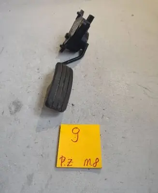 Renault Megane II Accelerator throttle pedal 8200153268
