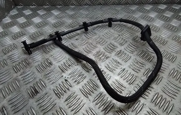 BMW 3 E90 E91 Fuel return line/hose 