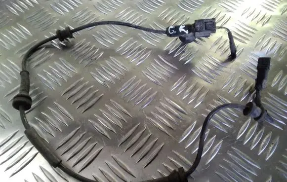Renault Laguna III ABS rear brake sensor 10071151973