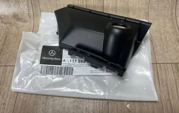 Mercedes-Benz CLA C117 X117 W117 Front parking sensor holder (PDC) A1178857800 1178857800