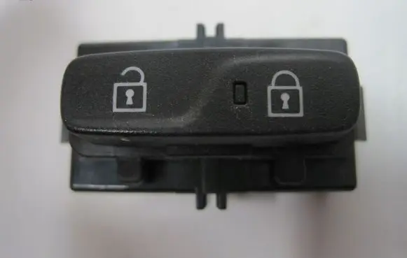 Volvo V60 Central console control unit 31318989