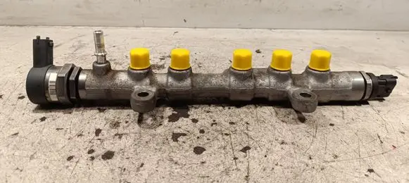 Jaguar XE Fuel main line pipe 0445214332 G4D39D280AA 0281006464