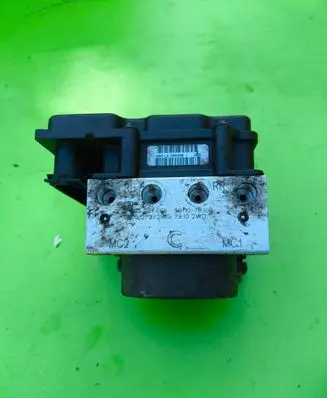 Suzuki SX4 ABS Pump 0265800493 68310H0050