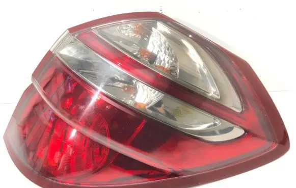 Subaru Legacy Rear/tail lights