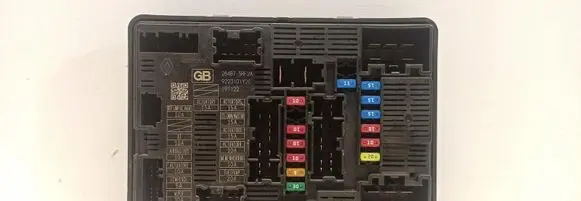 Nissan Micra K14 BSM Control unit 284B75RF2A