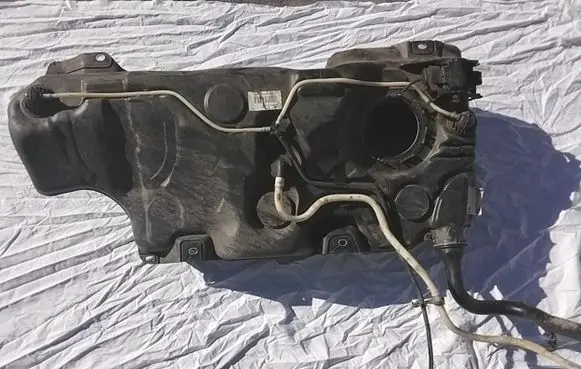 Audi Q2 - Fuel tank 5Q0201020PQ
