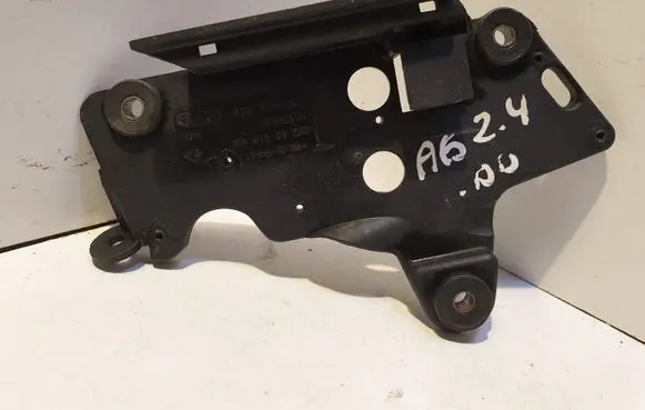 Audi A6 S6 C5 4B Engine mounting bracket 078133365 3915240259