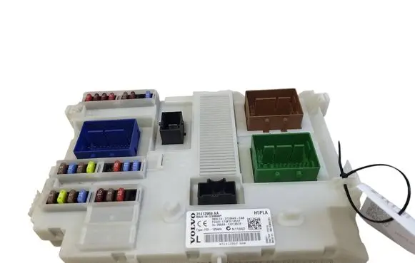 Volvo S60 Fuse module 3720040 31412969AA