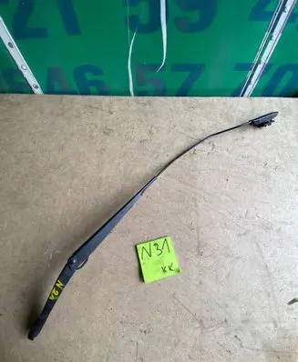 Renault Megane II Front wiper blade arm 8200417219