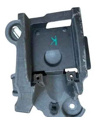 Mazda CX-3 Distronic sensor bracket DB2S67Z41