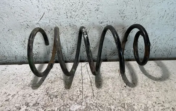 Volvo V70 Rear coil spring