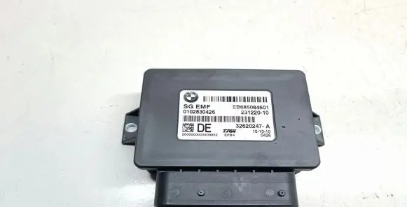 BMW 5 F10 F11 Hand brake control module 6850846 EB6850846 32620247A