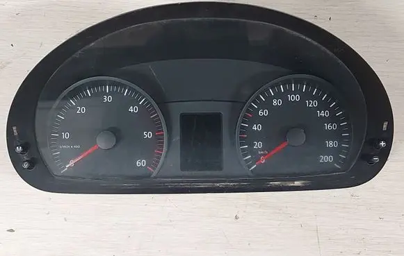 Volkswagen Crafter Speedometer (instrument cluster)