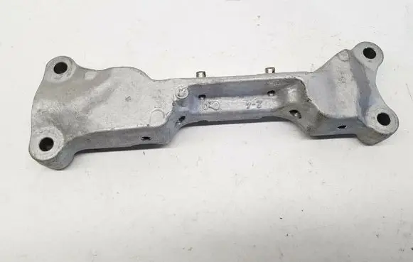 Citroen DS3 Engine mounting bracket 9654165780 nr8450
