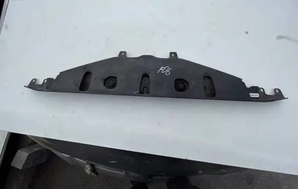 BMW 6 F06 Gran coupe Top upper radiator support slam panel 7267356