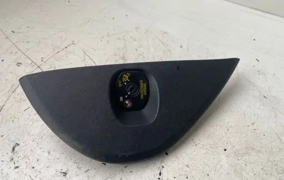 Volvo V60 Dashboard side end trim 30791680