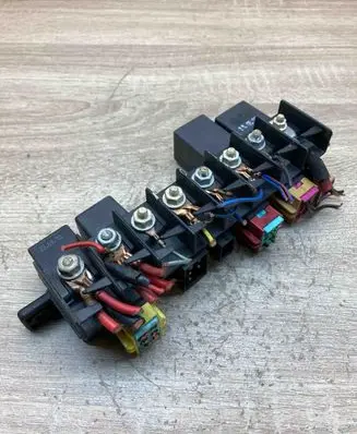 Audi A4 S4 B5 8D Fuse box set 4A0941822 443951253J 896046