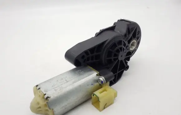 Ford Fusion II Seat adjustment motor 6004RA3181 827537344005