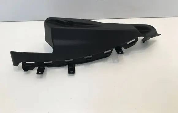 BMW 1 F40 (D) pillar trim (bottom) 7448227