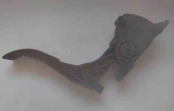 Volkswagen Polo Accelerator throttle pedal 6Q1721503C 6PV00849601