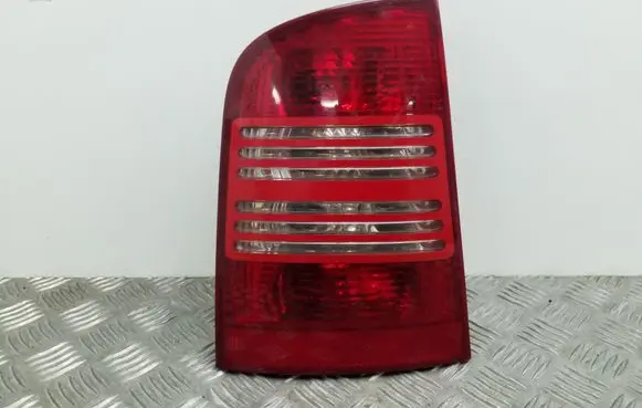 Skoda Octavia Mk1 (1U) Rear/tail lights 1U9945095B 1U9945257