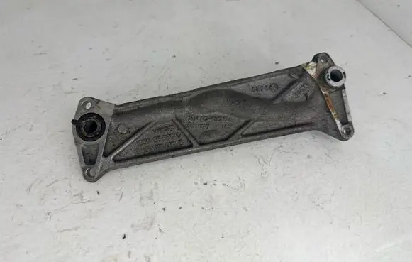 Audi Q7 4M EGR valve cooler bracket 059131680D 059131685D