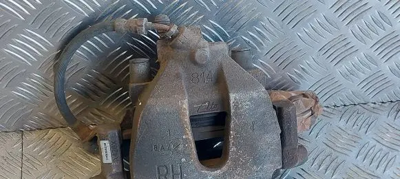 Ford Grand C-MAX Front brake caliper