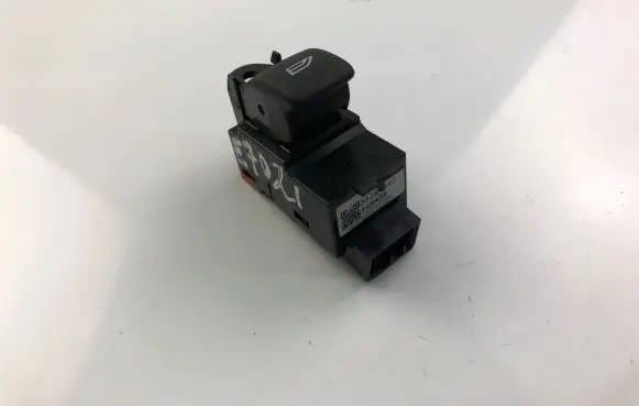 Volvo S40, V40 Electric window control switch 31394840