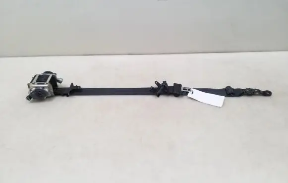Volvo S60 Front seatbelt 39818843