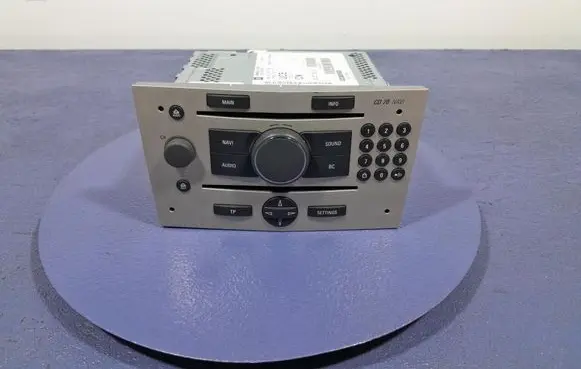 Opel Astra H Radio/CD/DVD/GPS head unit 13262750