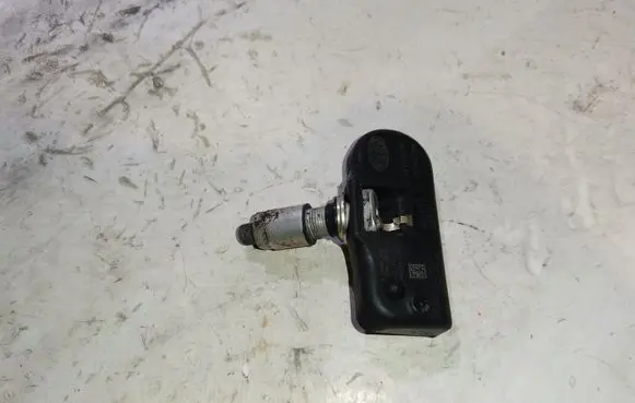 Dodge Challenger Tire pressure sensor 56053031AD