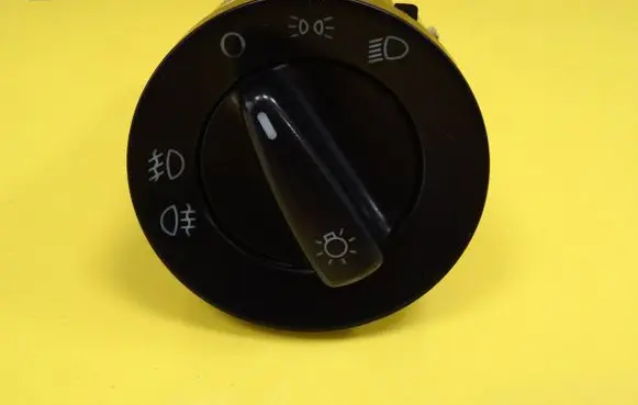 Volkswagen New Beetle Light switch